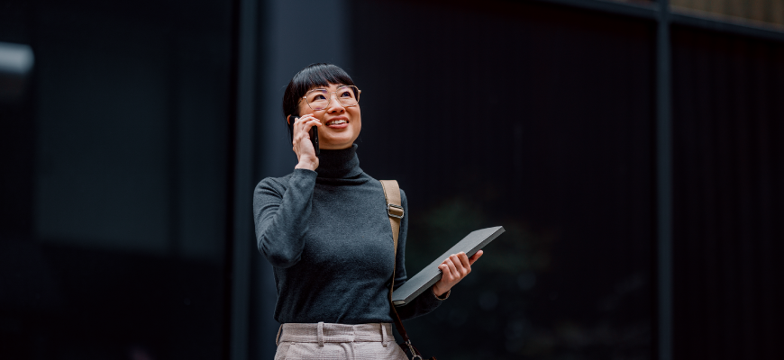 Agent retaining clients taking calls on the go